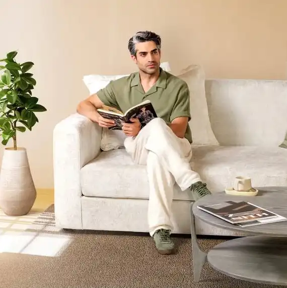 تعرفه و دستمزد خاد عباسی بازیگر تیزر تبلیغاتی تلویزیون